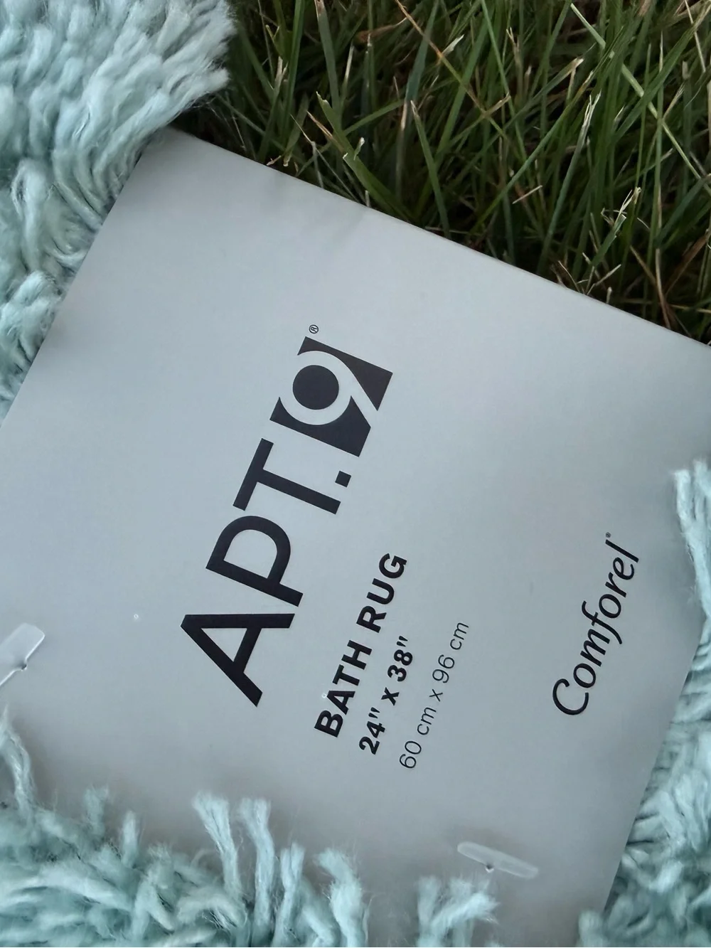 Apt. 9 Comforel Morning Sky Blue Bath Rug 24 x 38 New With Tags